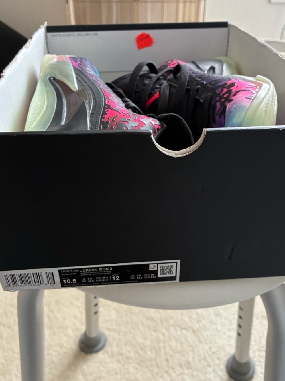 Men’s Basketball Shoes
Jordan Zion Williamson
Brand New/ Half box
NWT - Picture 2 of 8